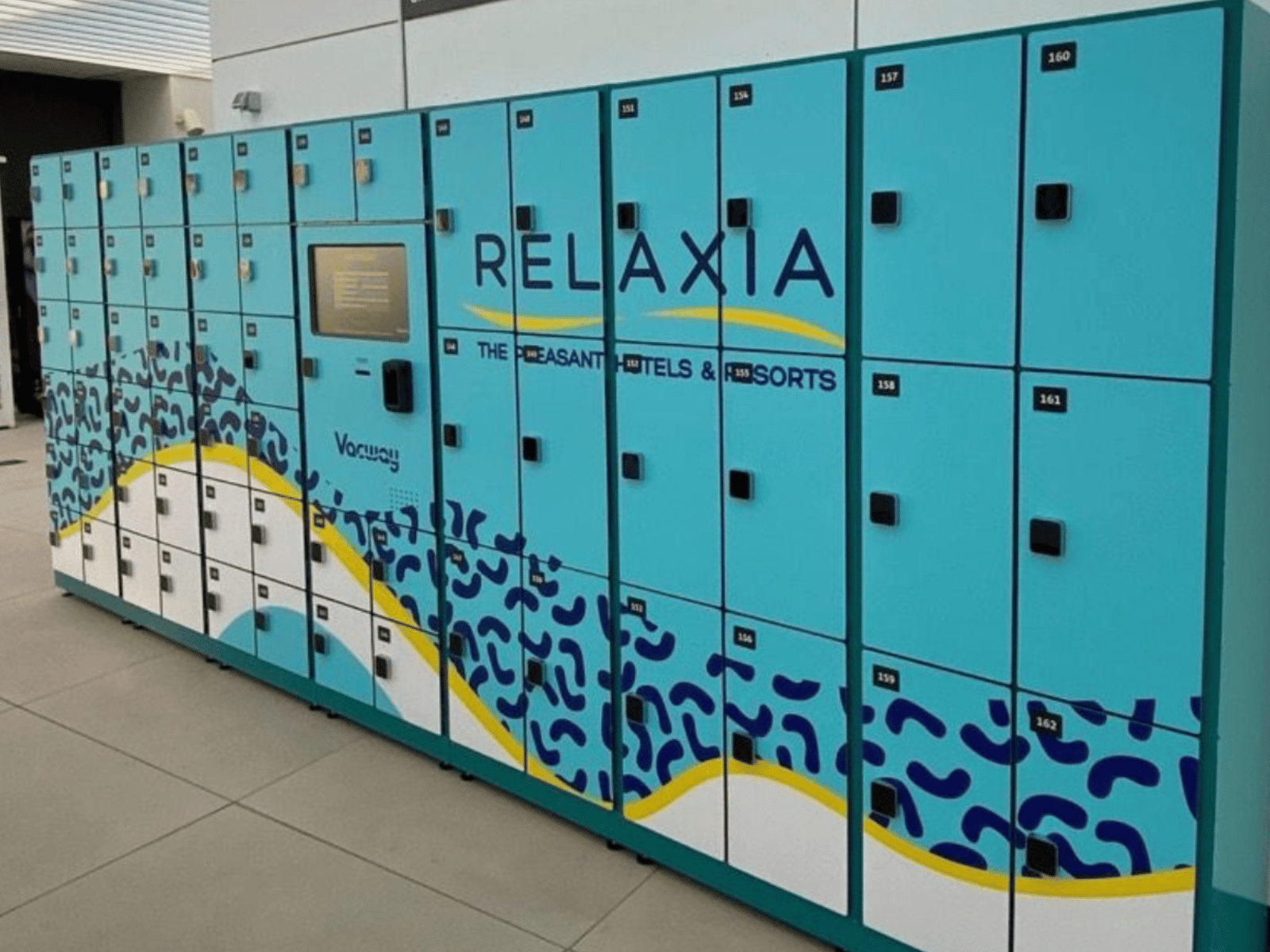 Smart Lockers & Ticketing Tech for Hotels
